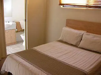 *** Pensjonat Robertson Holiday House Hotel Upper Mount Gravatt Australia